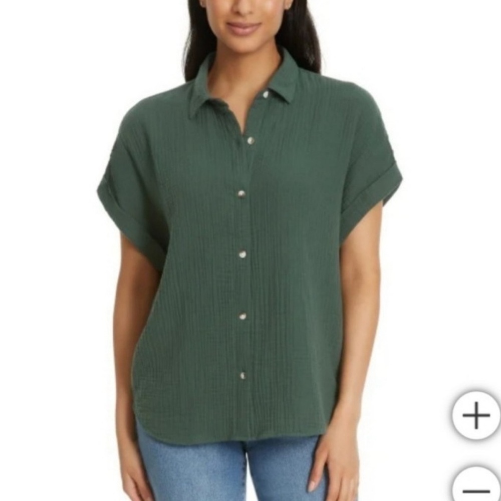NWT Jessica Simpson green gauze short sleeve top